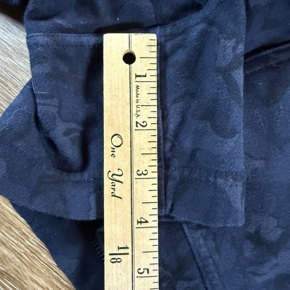 Athleta Camo Farallon Shorts Women's 0 Black Drawstring Casual Cotton Stretch - Picture 7 of 8